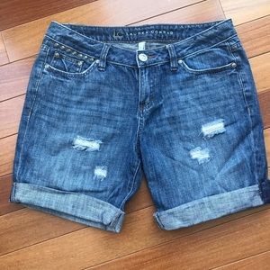 LC Lauren Conrad Distressed Jean Shorts Sz 6